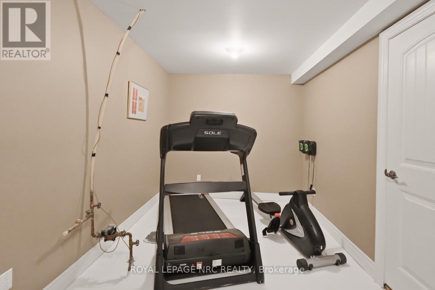 3930 Village Creek Drive, Fort Erie, Ontario  L0S 1S0 - Photo 36 - X12934410