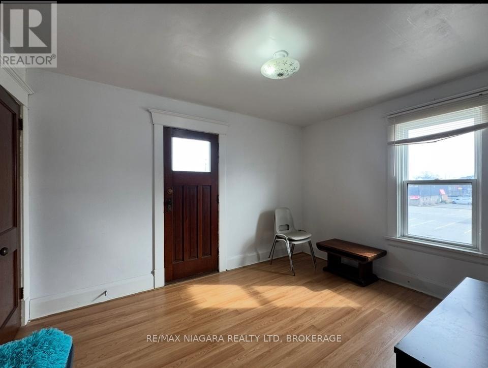 4893 Hunter Street, Niagara Falls, Ontario  L2G 3M8 - Photo 13 - X12934516