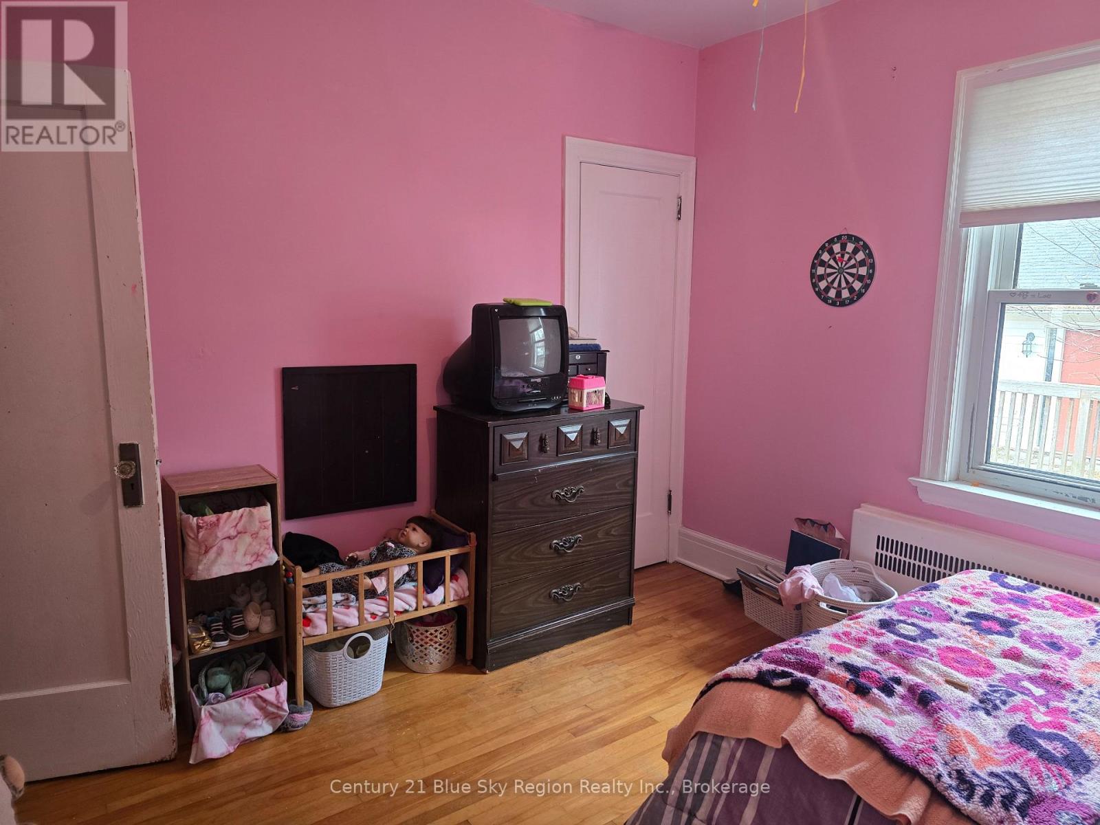 171 Fifth Avenue W, North Bay, Ontario  P1B 3N4 - Photo 27 - X12934268