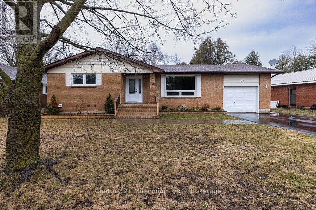 142 ARTHUR STREET, Blue Mountains, Ontario