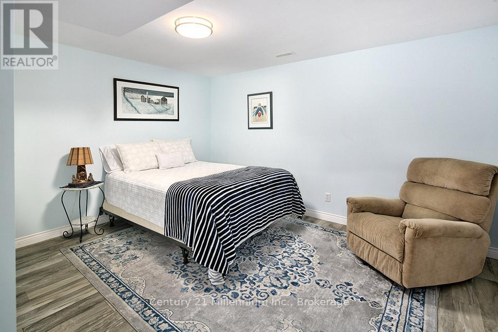 142 Arthur Street, Blue Mountains, Ontario  N0H 2P0 - Photo 25 - X12931790