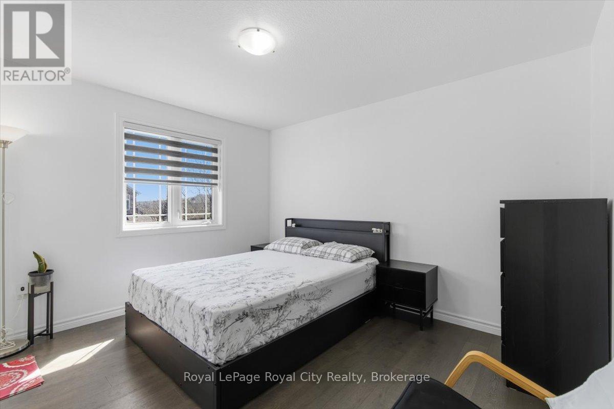 21 - 17 Katemore Drive, Guelph, Ontario  N1L 0J2 - Photo 19 - X12934260