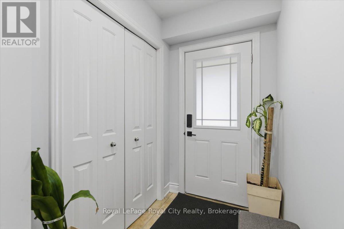 21 - 17 Katemore Drive, Guelph, Ontario  N1L 0J2 - Photo 2 - X12934260