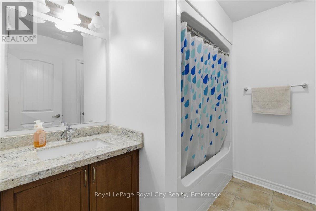 21 - 17 Katemore Drive, Guelph, Ontario  N1L 0J2 - Photo 22 - X12934260