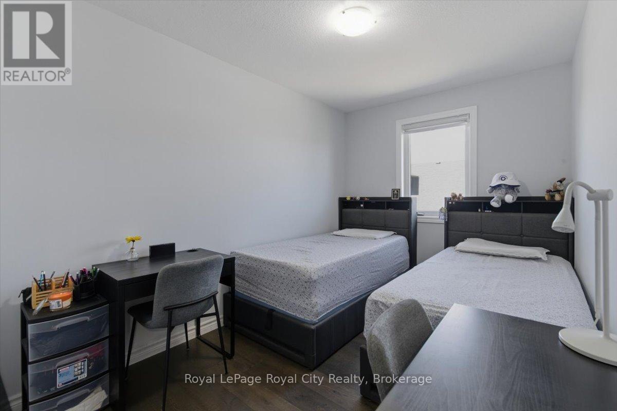 21 - 17 Katemore Drive, Guelph, Ontario  N1L 0J2 - Photo 24 - X12934260