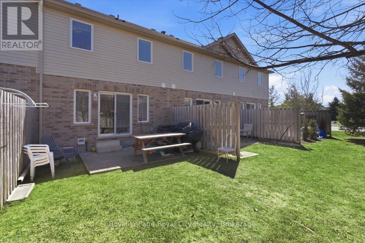 21 - 17 Katemore Drive, Guelph, Ontario  N1L 0J2 - Photo 37 - X12934260