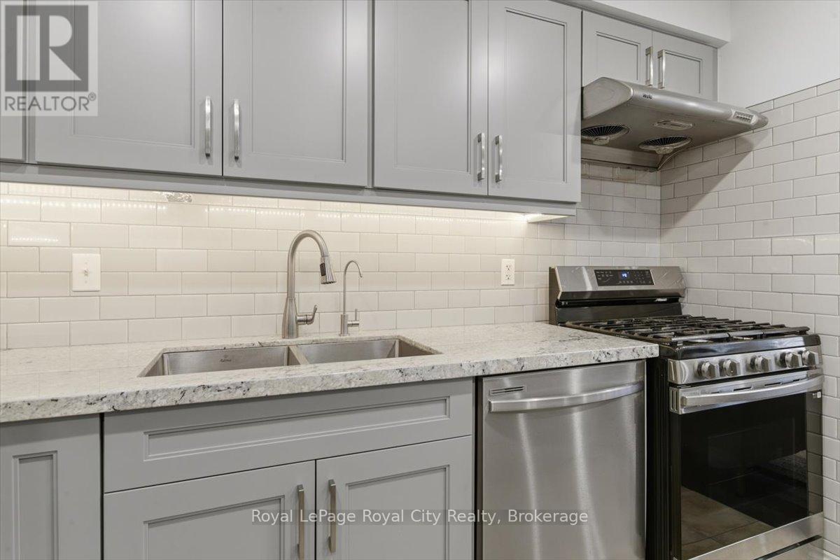 21 - 17 Katemore Drive, Guelph, Ontario  N1L 0J2 - Photo 9 - X12934260