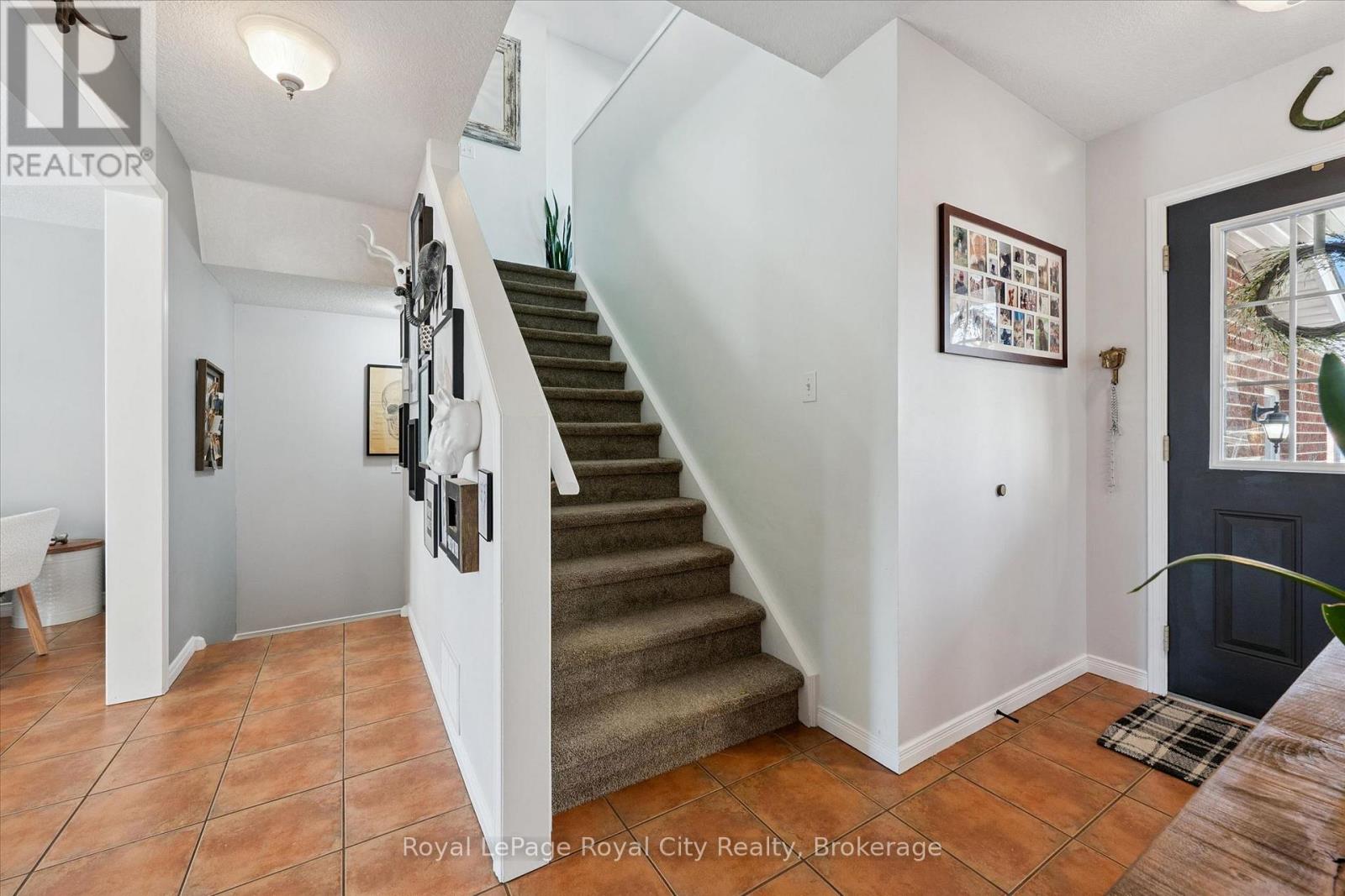 11 Warren Street, Guelph, Ontario  N1E 7K4 - Photo 18 - X12934278