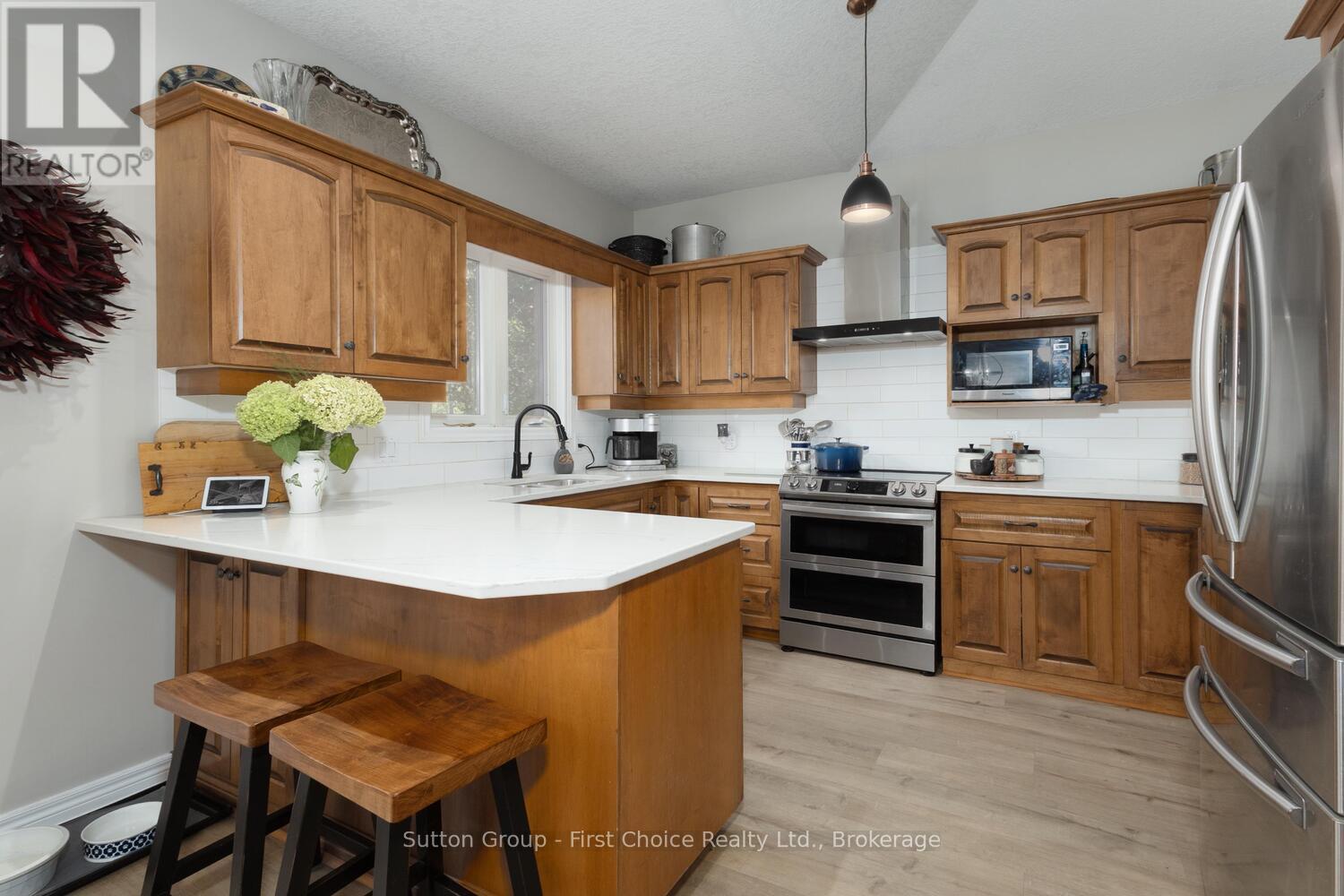 338 Delamere Avenue, Stratford, Ontario  N5A 5A4 - Photo 14 - X12934454