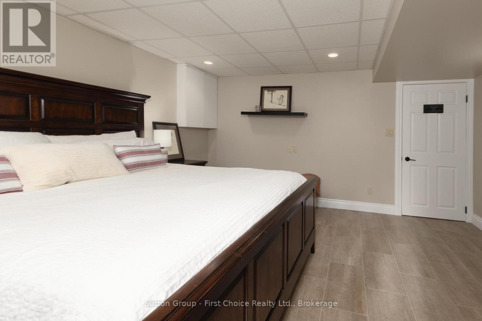 338 Delamere Avenue, Stratford, Ontario  N5A 5A4 - Photo 35 - X12934454