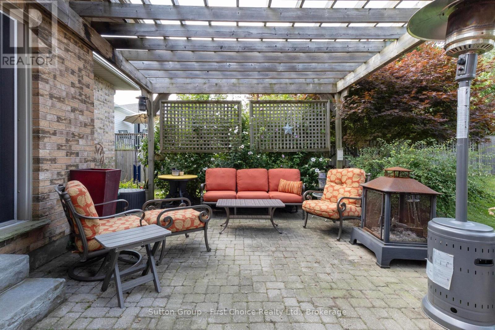 338 Delamere Avenue, Stratford, Ontario  N5A 5A4 - Photo 37 - X12934454