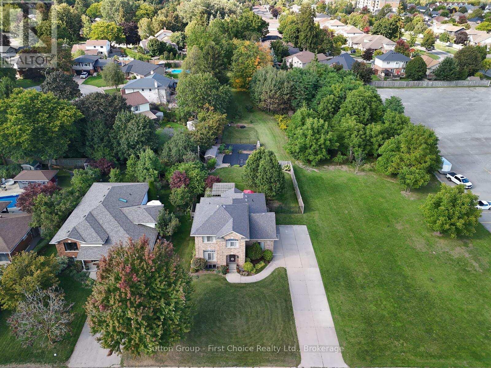 338 Delamere Avenue, Stratford, Ontario  N5A 5A4 - Photo 46 - X12934454