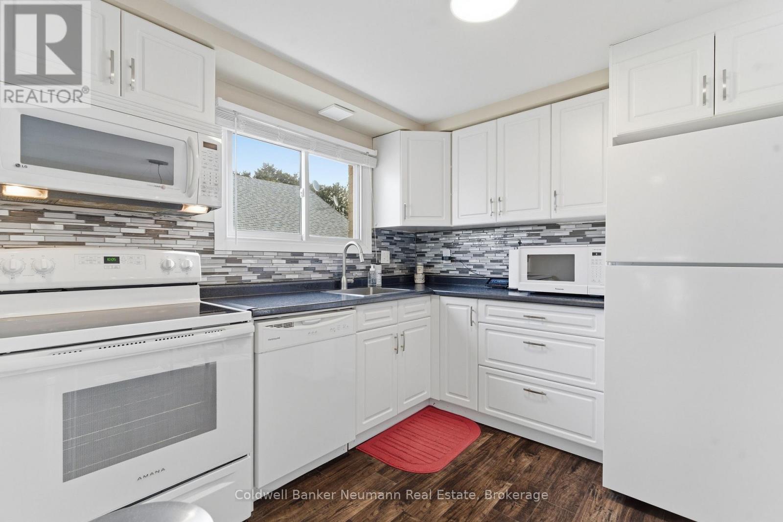 99 Emma Street, Guelph, Ontario N1E 1V1 - Photo 4 - X12934462