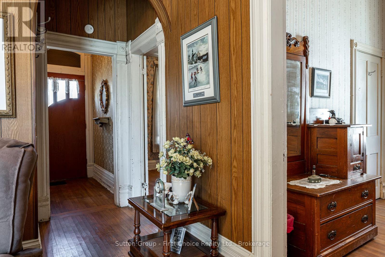 55 Dufferin Street, Stratford, Ontario  N5A 2G6 - Photo 28 - X12934512