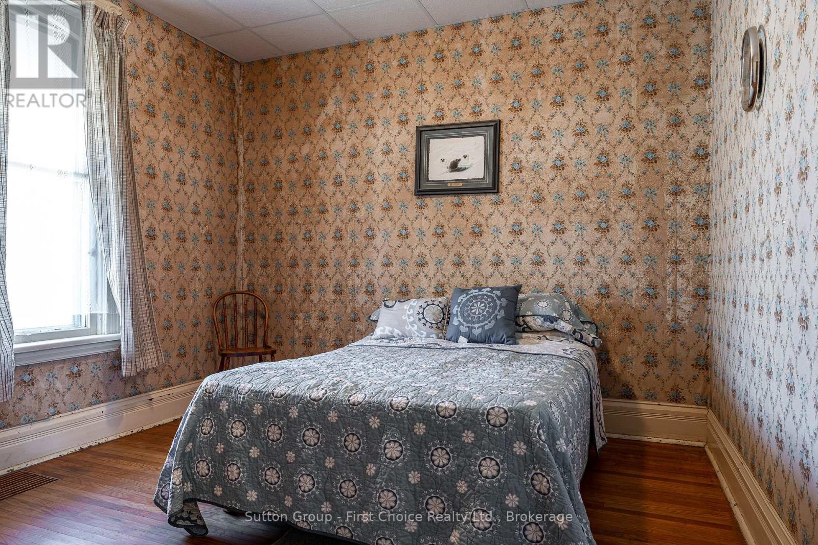 55 Dufferin Street, Stratford, Ontario  N5A 2G6 - Photo 30 - X12934512