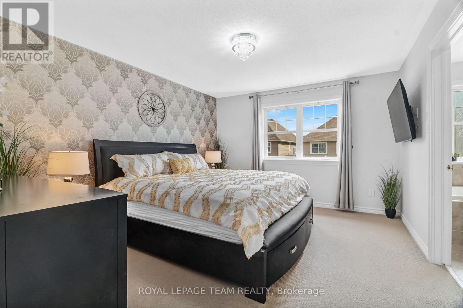 4271 Kelly Farm Drive, Ottawa, Ontario  K1T 0A6 - Photo 15 - X12933482