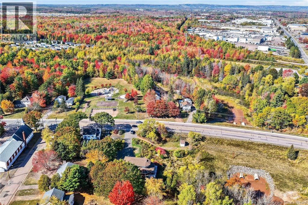 380 Salisbury Road, Moncton, New Brunswick  E1E 1A7 - Photo 31 - NB135443