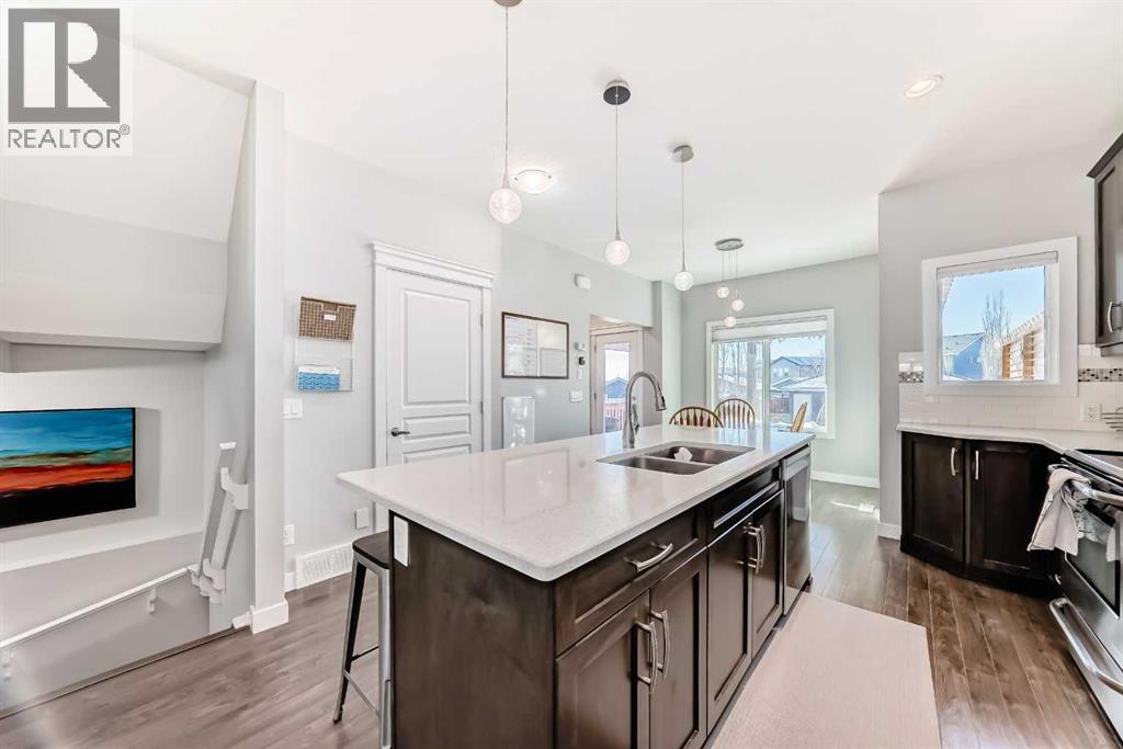 237 Ravensmoor Link SE, Airdrie, Alberta  T4A 0J8 - Photo 6 - A2287466