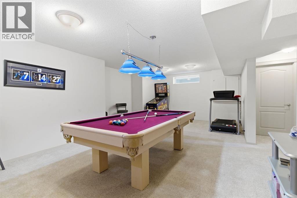 329 Douglas Ridge Circle Se, Calgary, Alberta  T2Z 3H5 - Photo 35 - A2292486