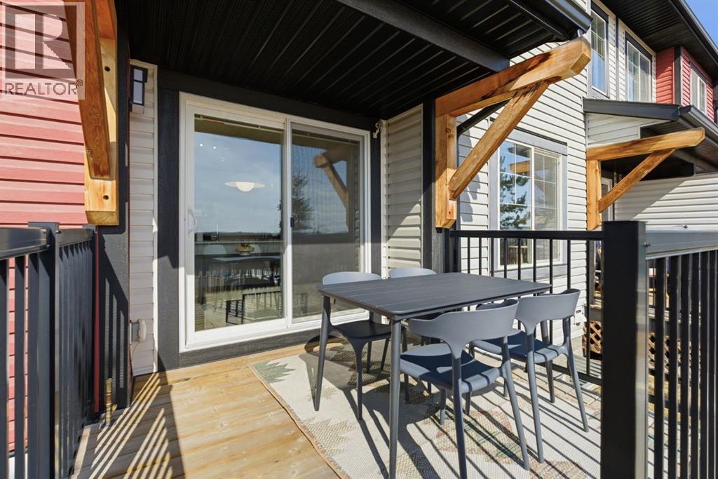 1208 Jumping Pound Common, Cochrane, Alberta  T4C 2L1 - Photo 14 - A2294424