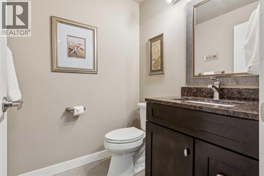 38, 12625 24 Street SW, Calgary, Alberta  T2W 4B1 - Photo 14 - A2296579