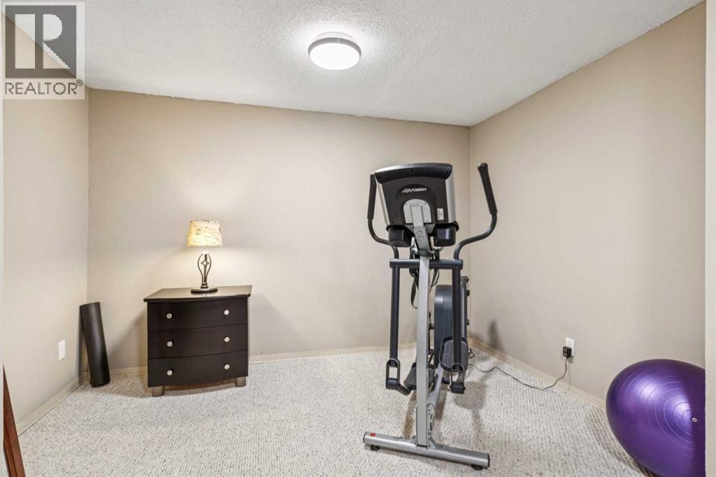 38, 12625 24 Street SW, Calgary, Alberta  T2W 4B1 - Photo 28 - A2296579