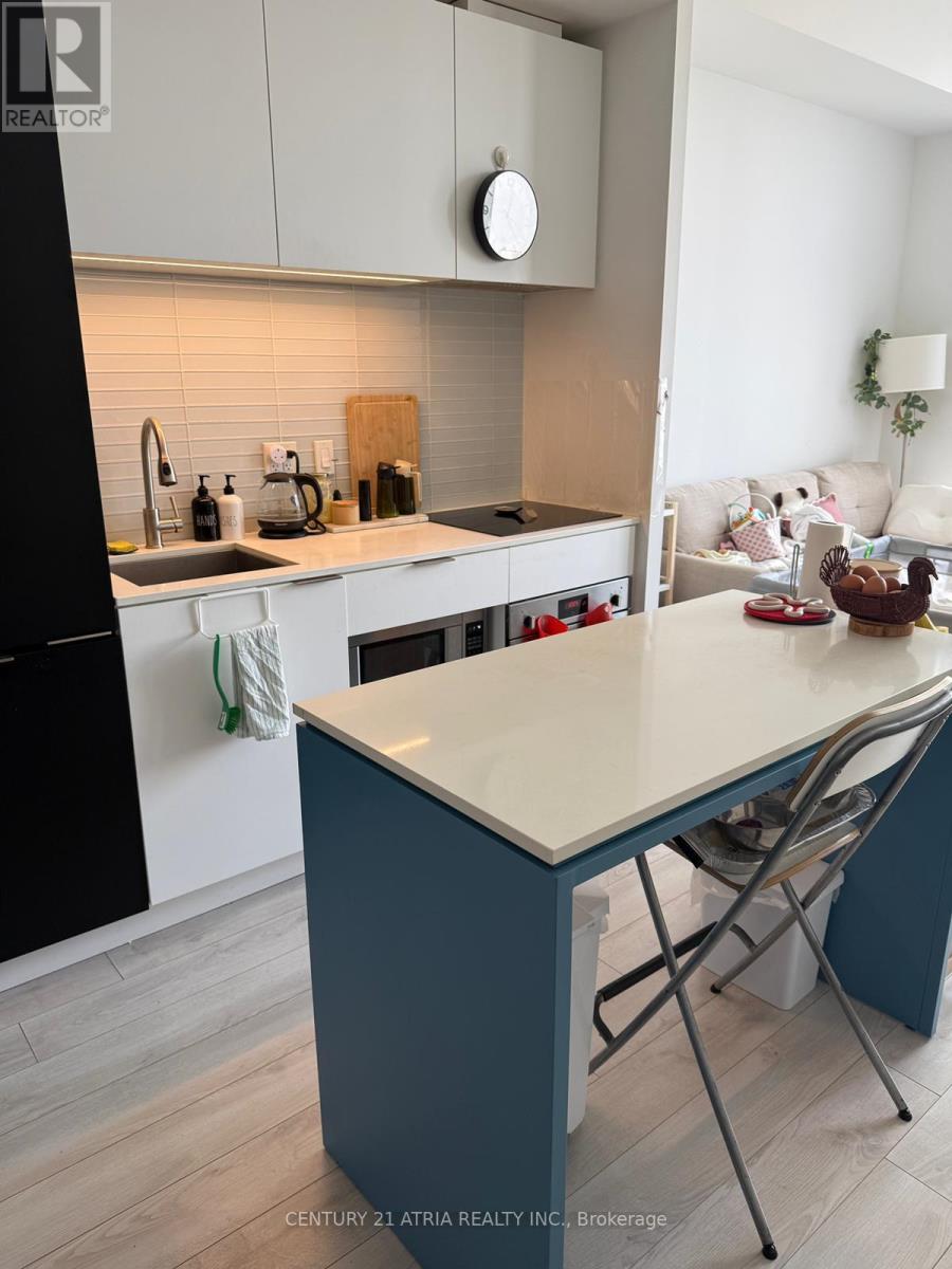 405 - 33 Helendale Avenue, Toronto (Yonge-Eglinton), Ontario  M4R 0A4 - Photo 14 - C12934280