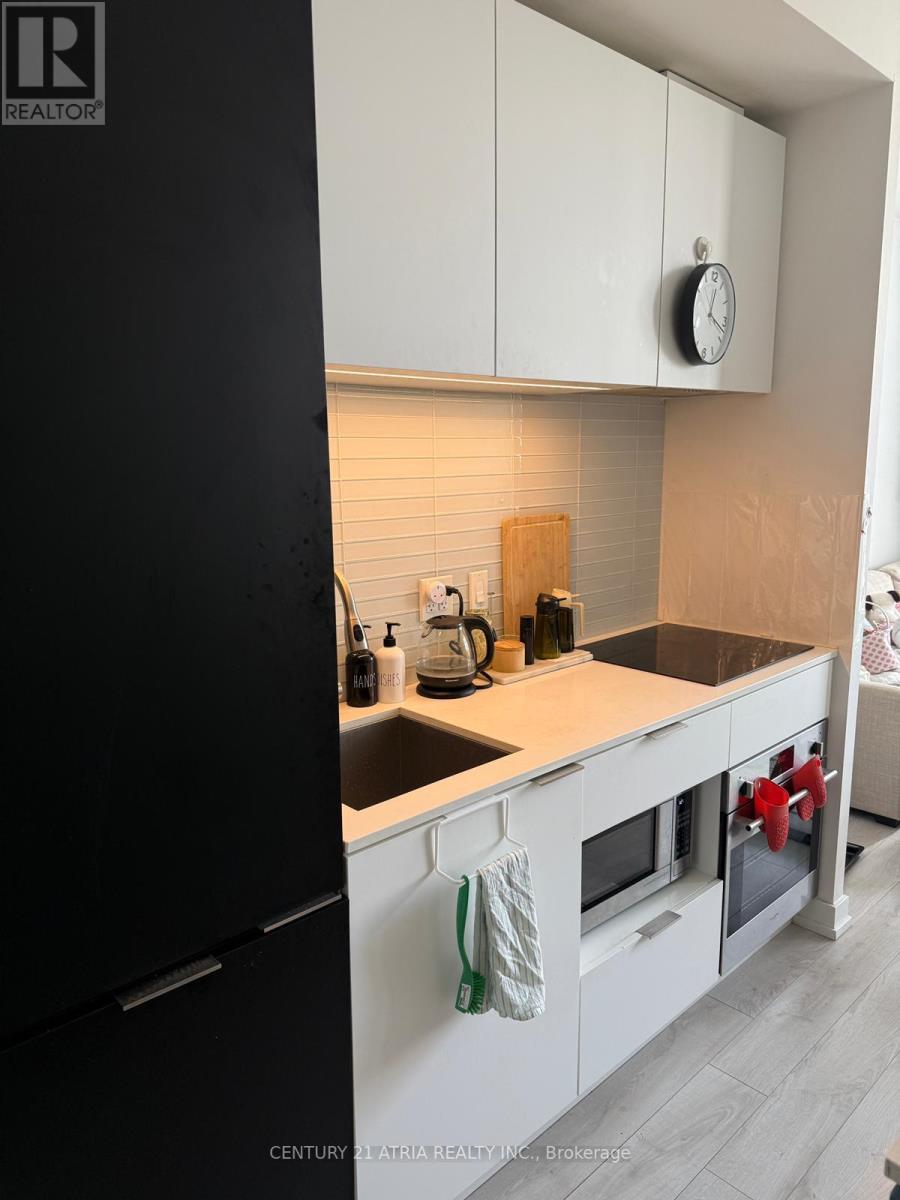 405 - 33 Helendale Avenue, Toronto (Yonge-Eglinton), Ontario  M4R 0A4 - Photo 15 - C12934280