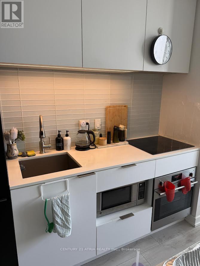 405 - 33 Helendale Avenue, Toronto (Yonge-Eglinton), Ontario  M4R 0A4 - Photo 17 - C12934280