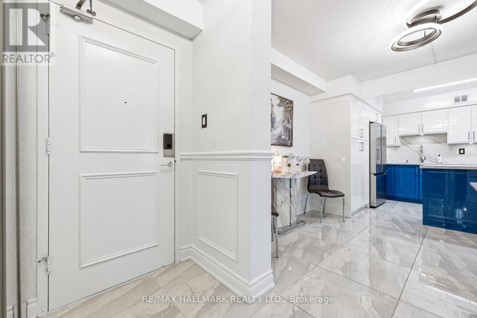 1705 - 1360 York Mills Road, Toronto (Parkwoods-Donalda), Ontario  M3A 2A3 - Photo 2 - C12934328