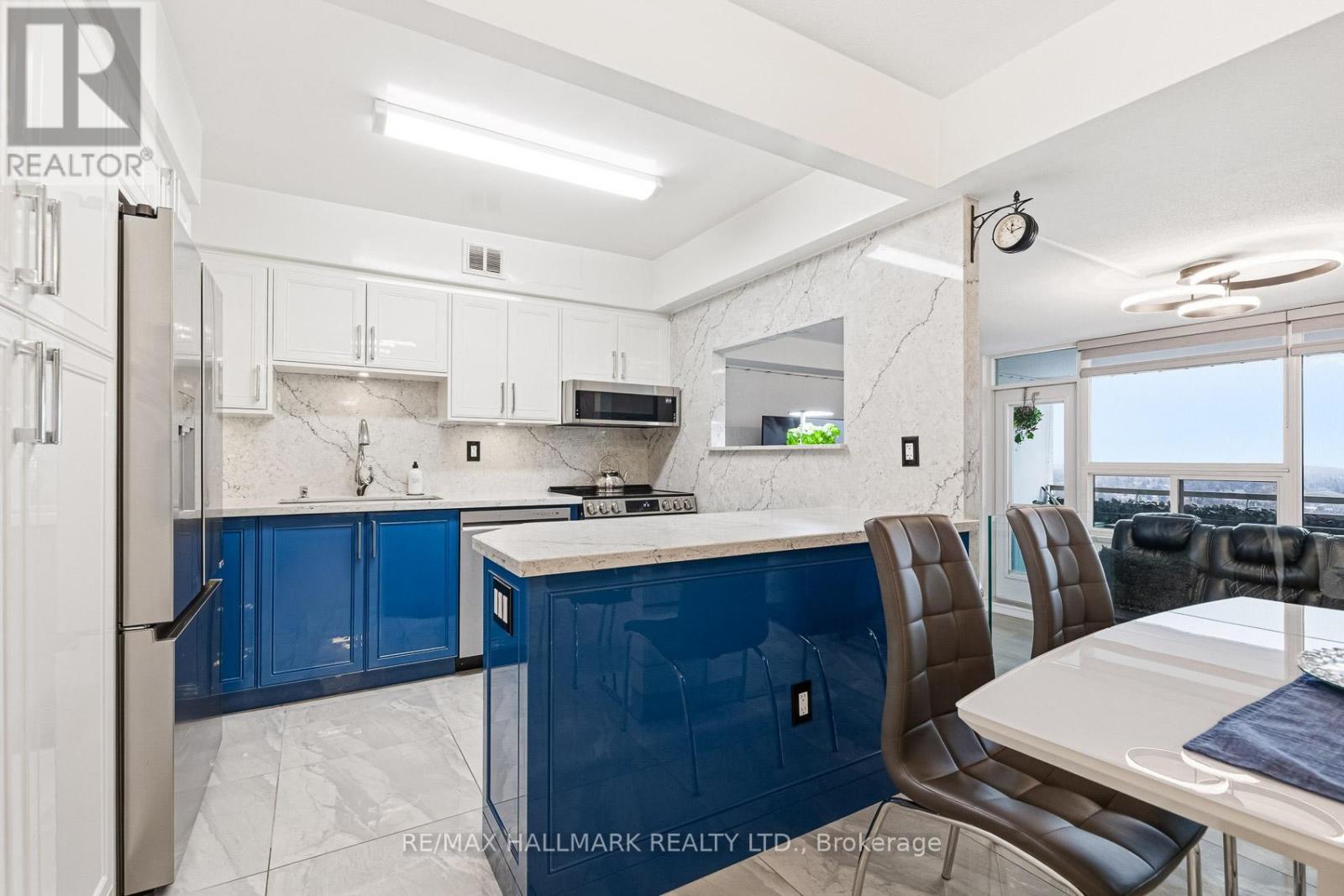 1705 - 1360 York Mills Road, Toronto (Parkwoods-Donalda), Ontario  M3A 2A3 - Photo 4 - C12934328