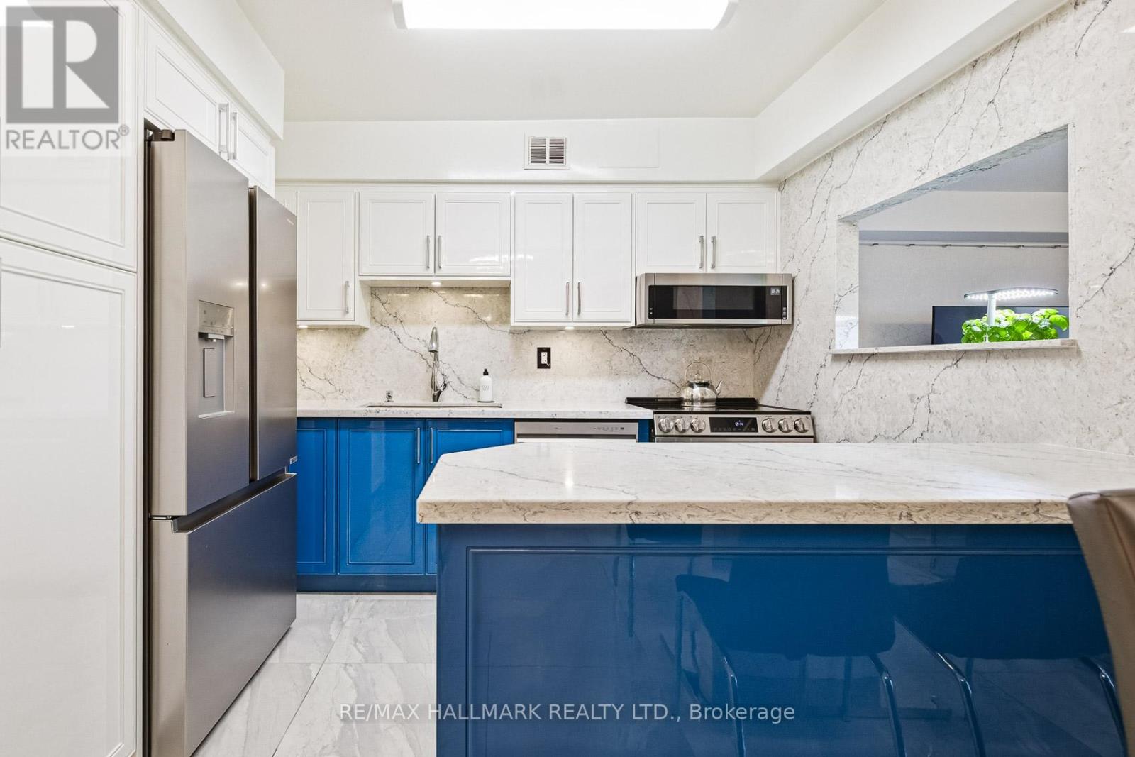 1705 - 1360 York Mills Road, Toronto (Parkwoods-Donalda), Ontario  M3A 2A3 - Photo 5 - C12934328