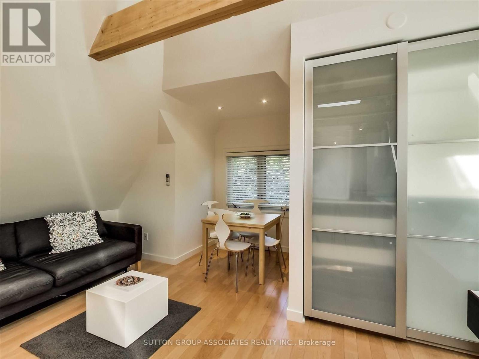 3 - 477 Brunswick Avenue, Toronto (Annex), Ontario  M5R 2Z6 - Photo 8 - C12934354