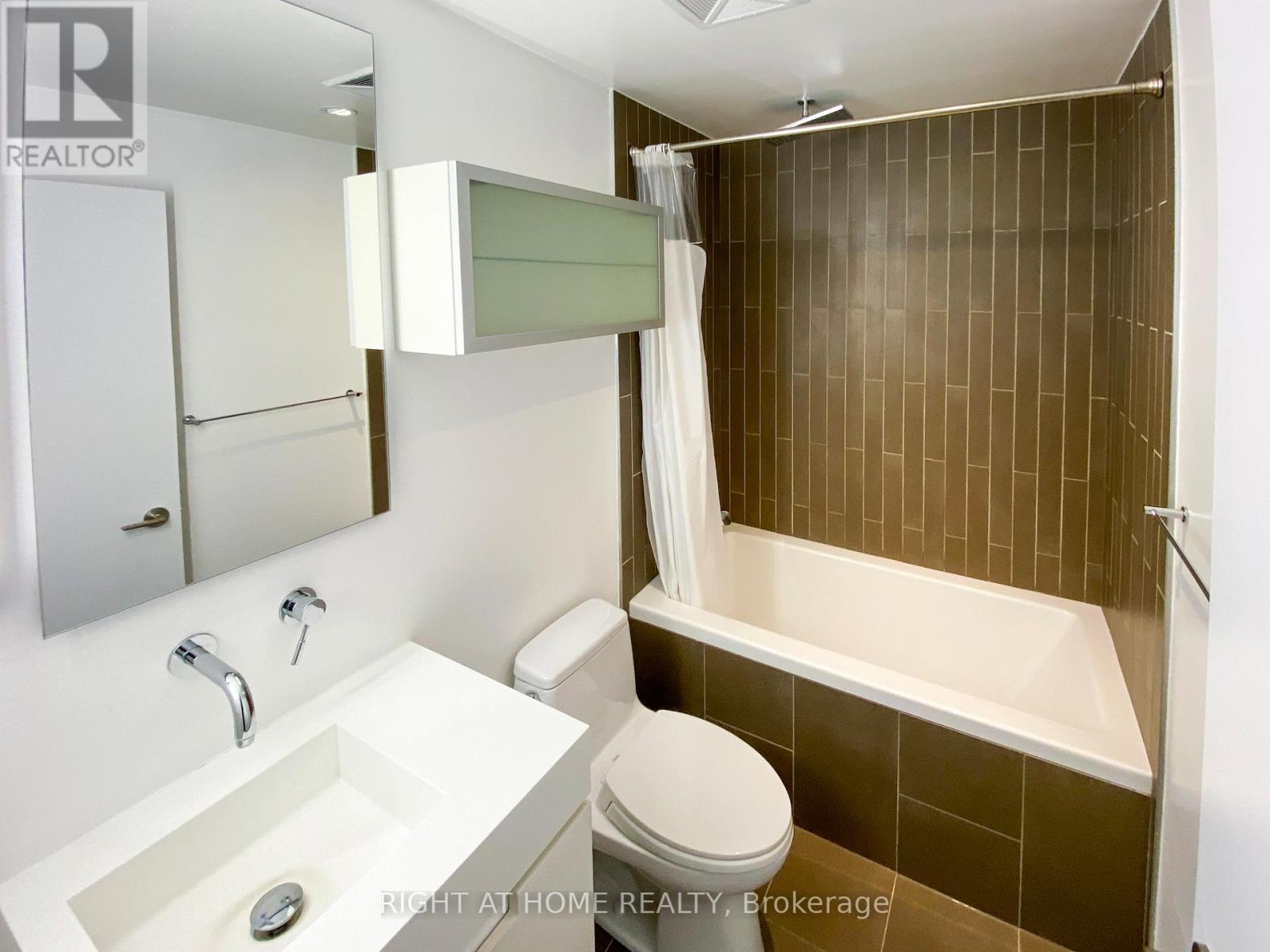 416 - 25 Oxley Street, Toronto, Ontario  M5V 2J5 - Photo 12 - C12934364