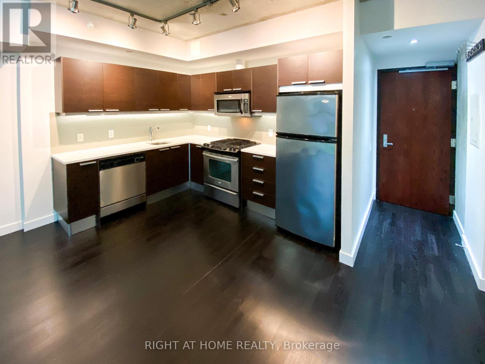 416 - 25 Oxley Street, Toronto, Ontario  M5V 2J5 - Photo 6 - C12934364