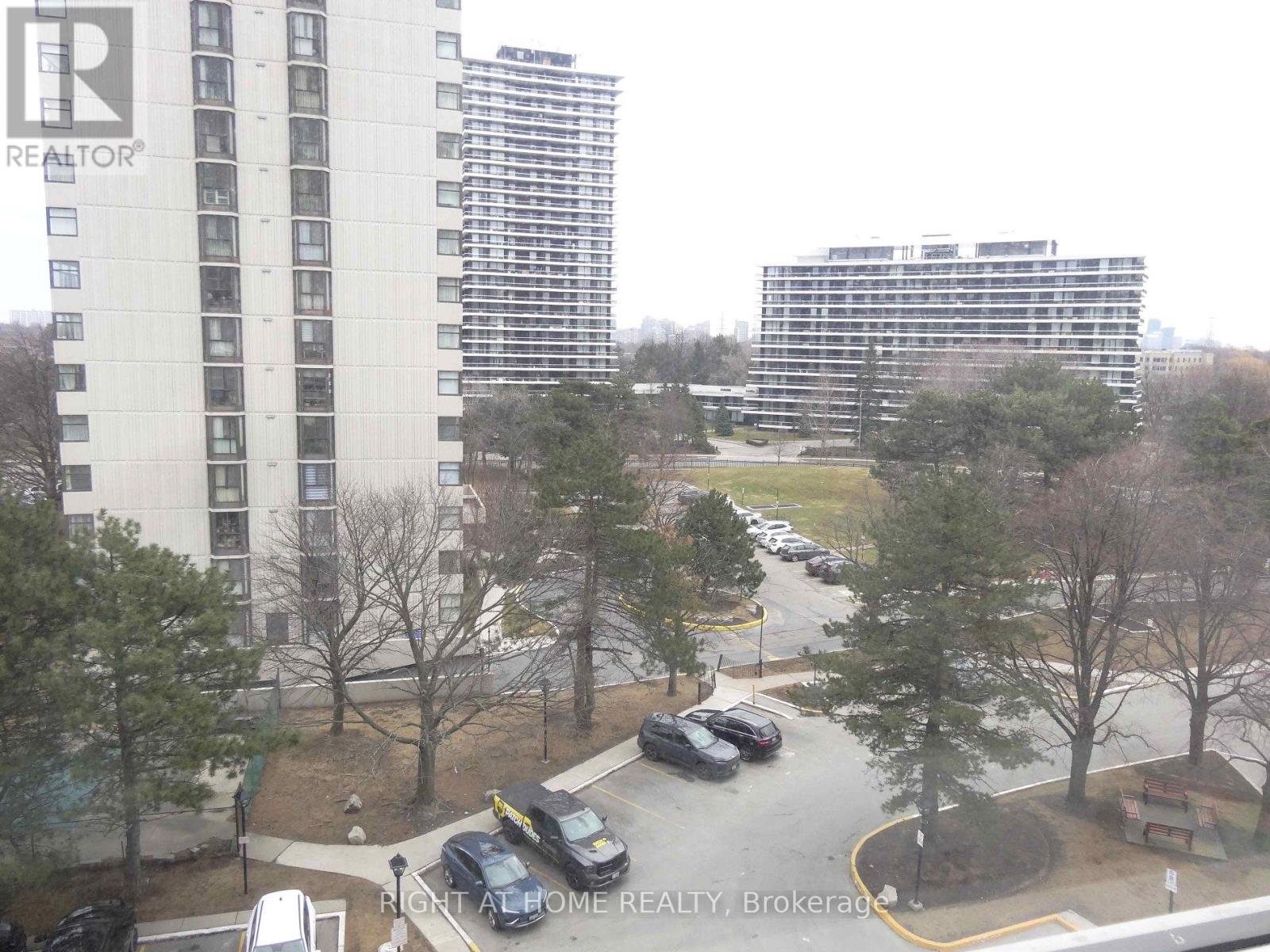 704 - 80 Antibes Drive, Toronto, Ontario  M2R 3N5 - Photo 25 - C12934370