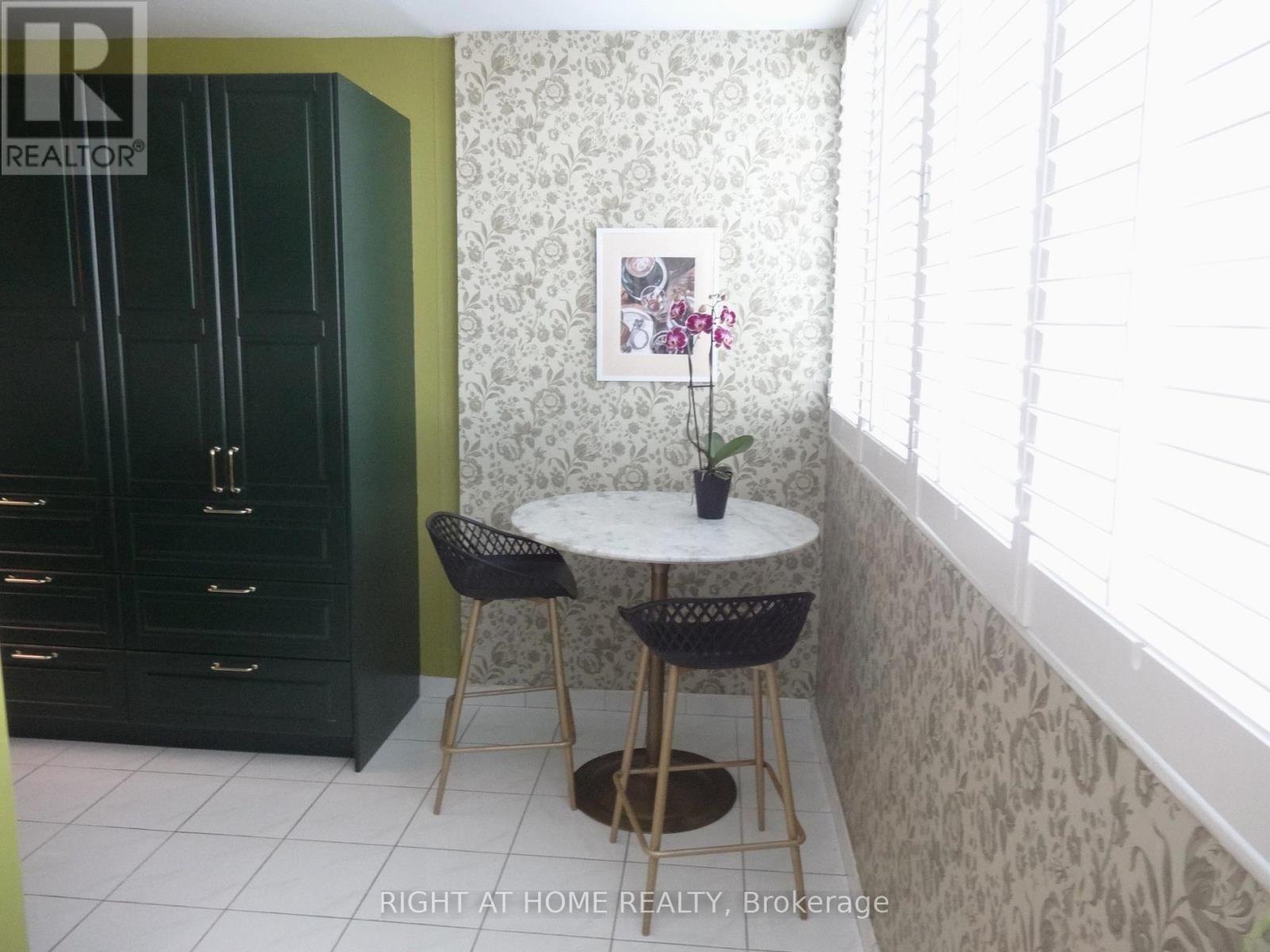 704 - 80 Antibes Drive, Toronto, Ontario  M2R 3N5 - Photo 9 - C12934370