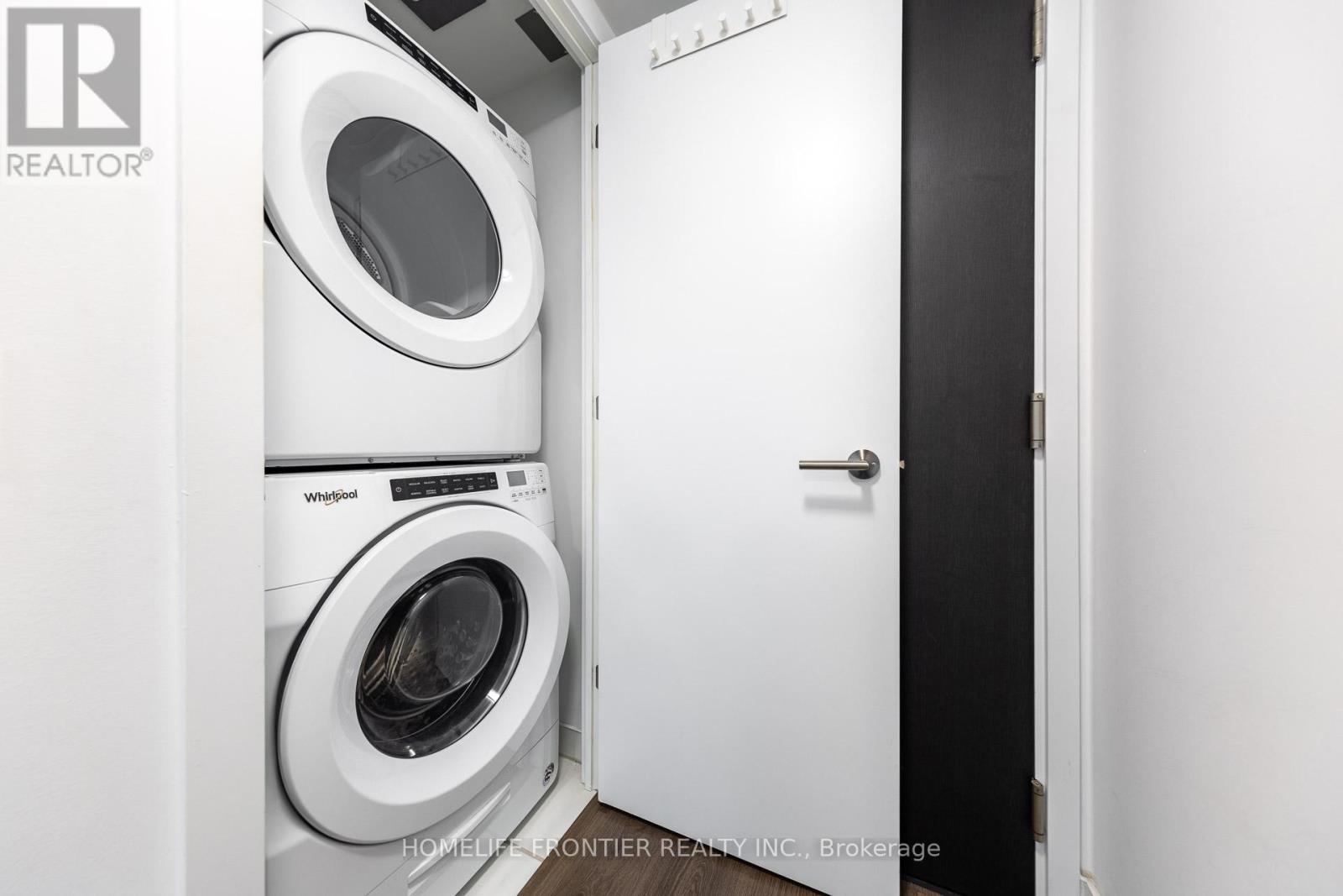 301 - 403 Church Street, Toronto (Church-Yonge Corridor), Ontario  M4Y 0C9 - Photo 12 - C12934526