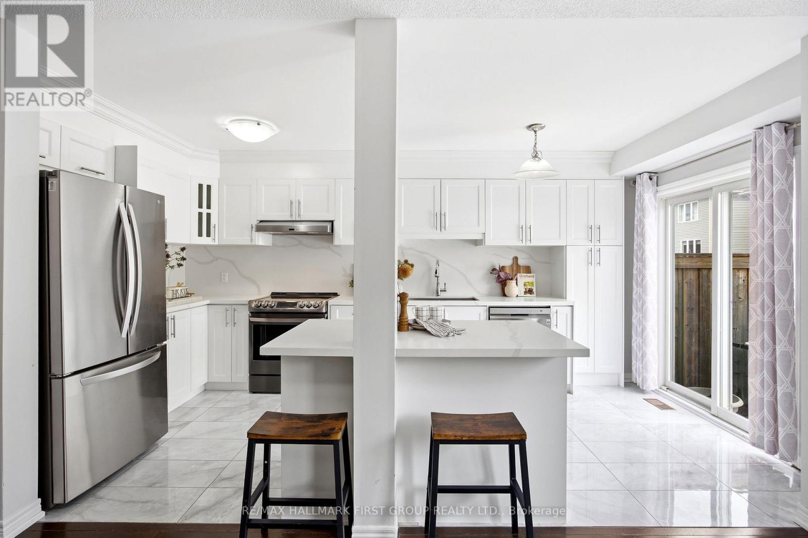 2405 Hill Rise Street, Oshawa, Ontario  L1L 0G8 - Photo 15 - E12934264