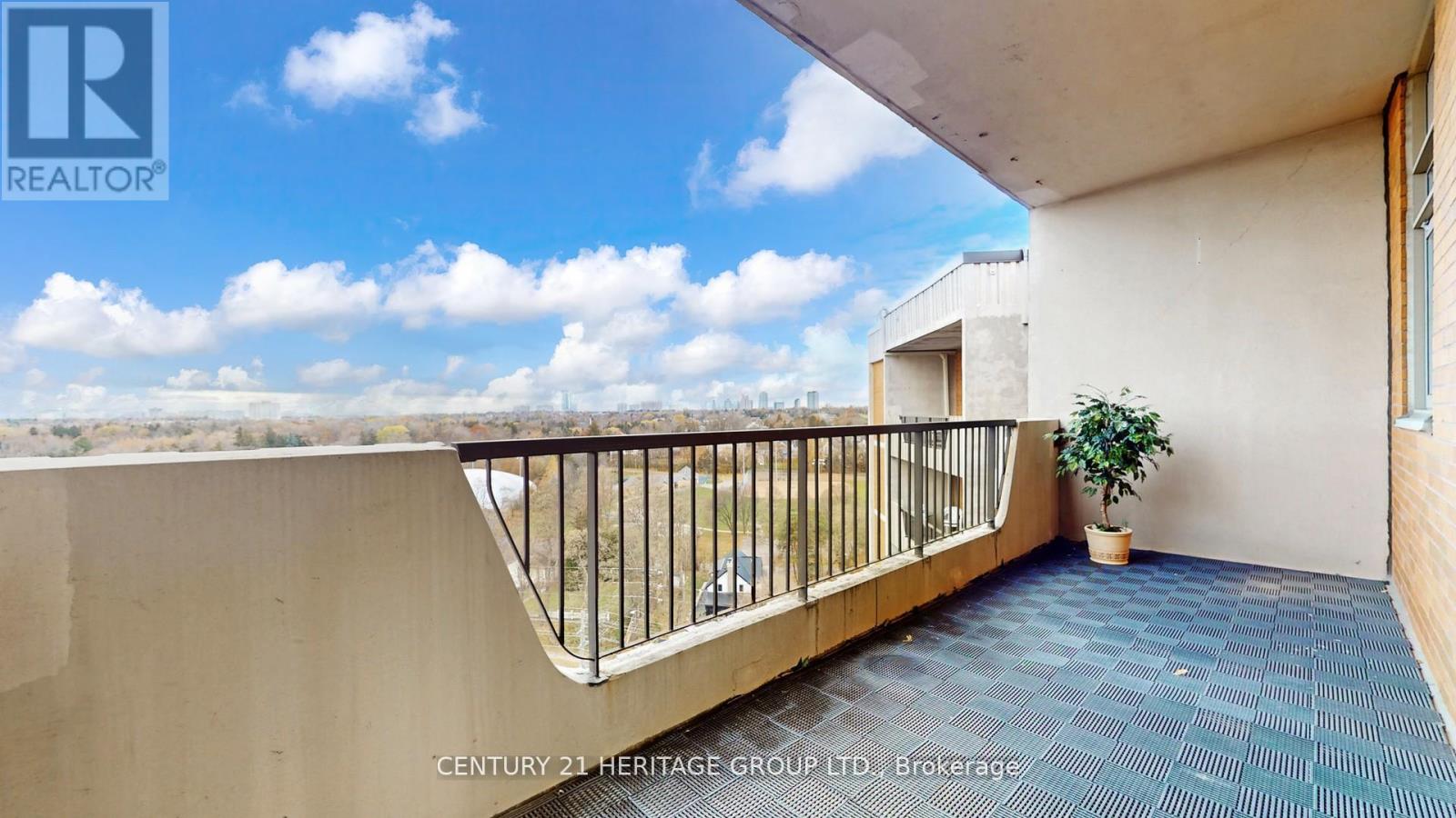 Ph7 - 7811 Yonge Street, Markham (Thornhill), Ontario  L3T 4S3 - Photo 23 - N12934226