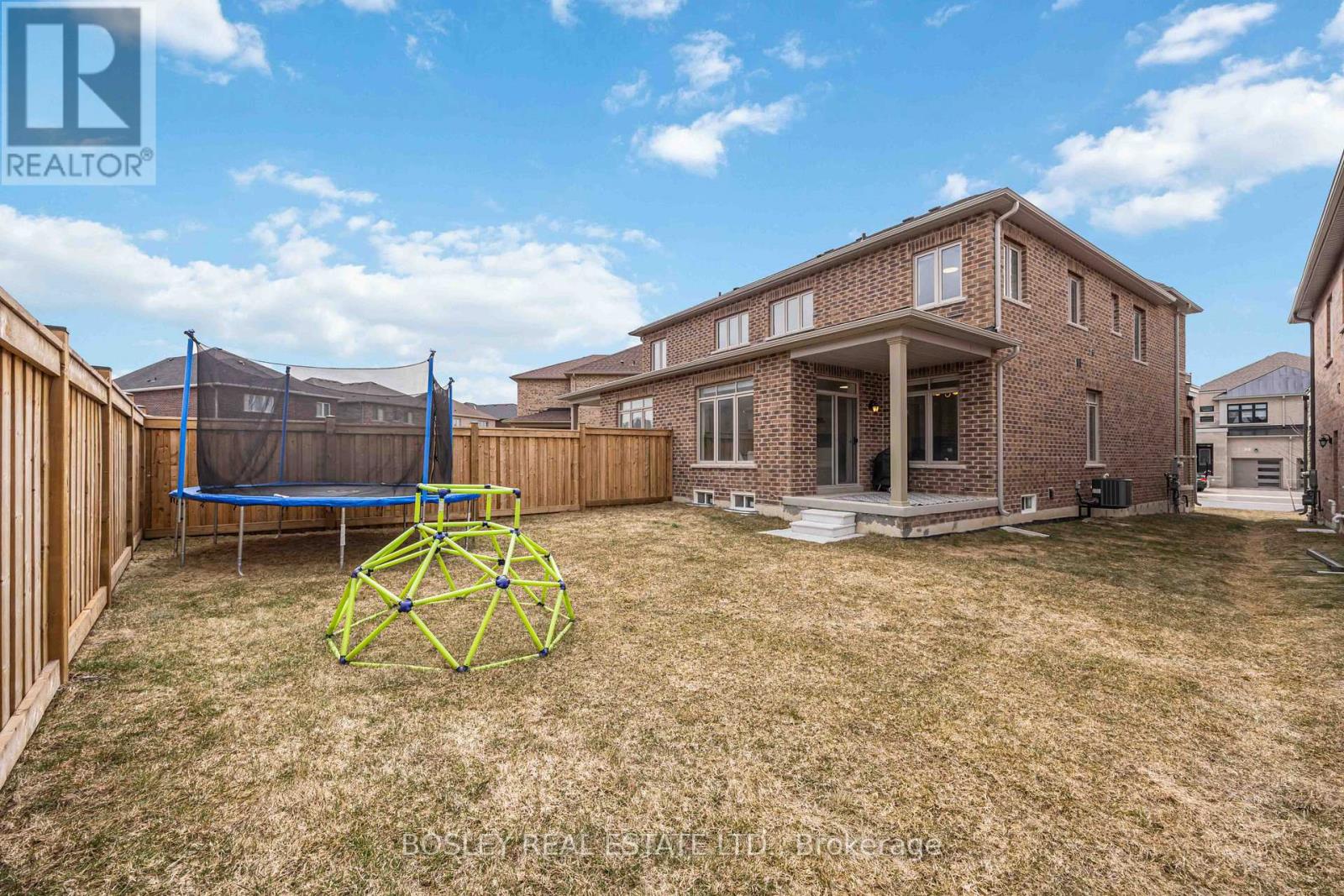 29 Ferragine Crescent, Bradford West Gwillimbury (Bradford), Ontario  L3Z 4J9 - Photo 30 - N12934398