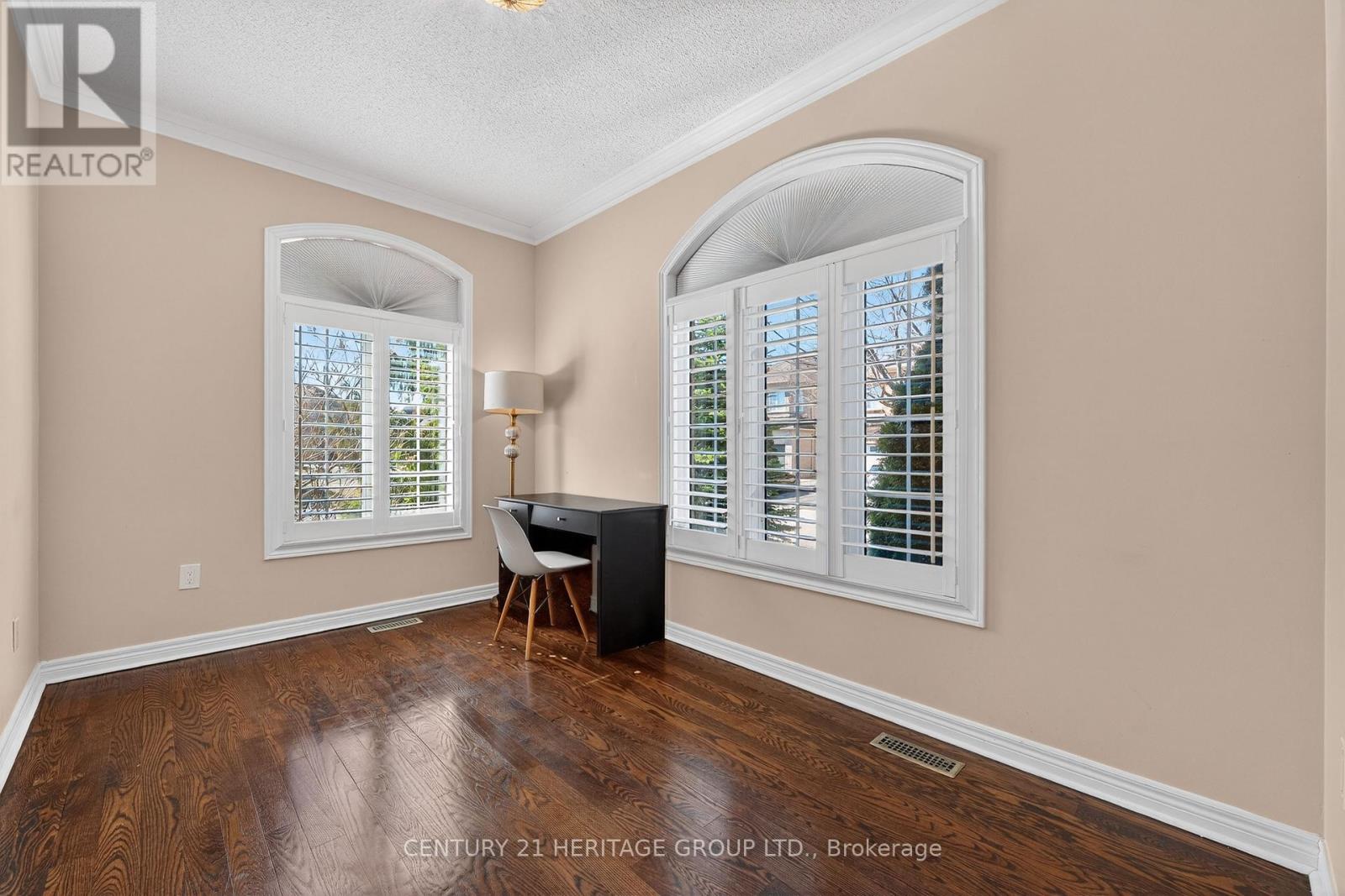 2 Adam Ernst Court, Vaughan, Ontario  L4H 2S5 - Photo 13 - N12934416