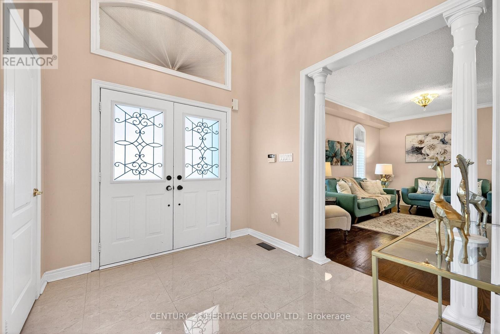 2 Adam Ernst Court, Vaughan, Ontario  L4H 2S5 - Photo 3 - N12934416