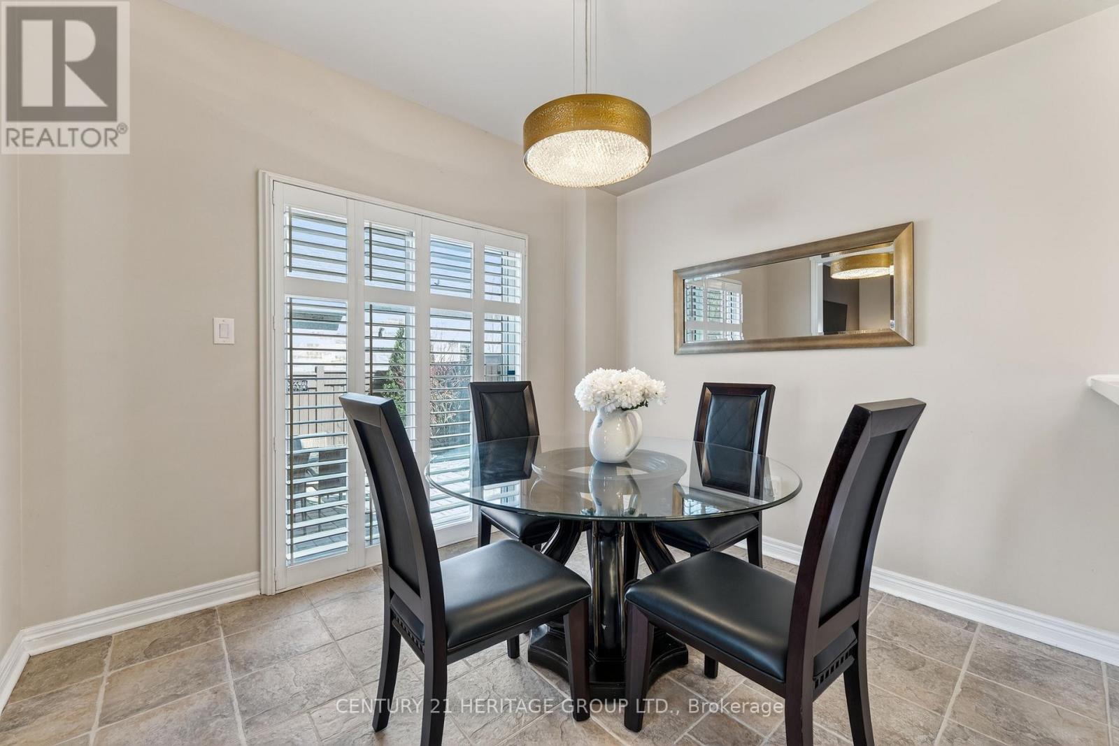 2 Adam Ernst Court, Vaughan, Ontario  L4H 2S5 - Photo 9 - N12934416