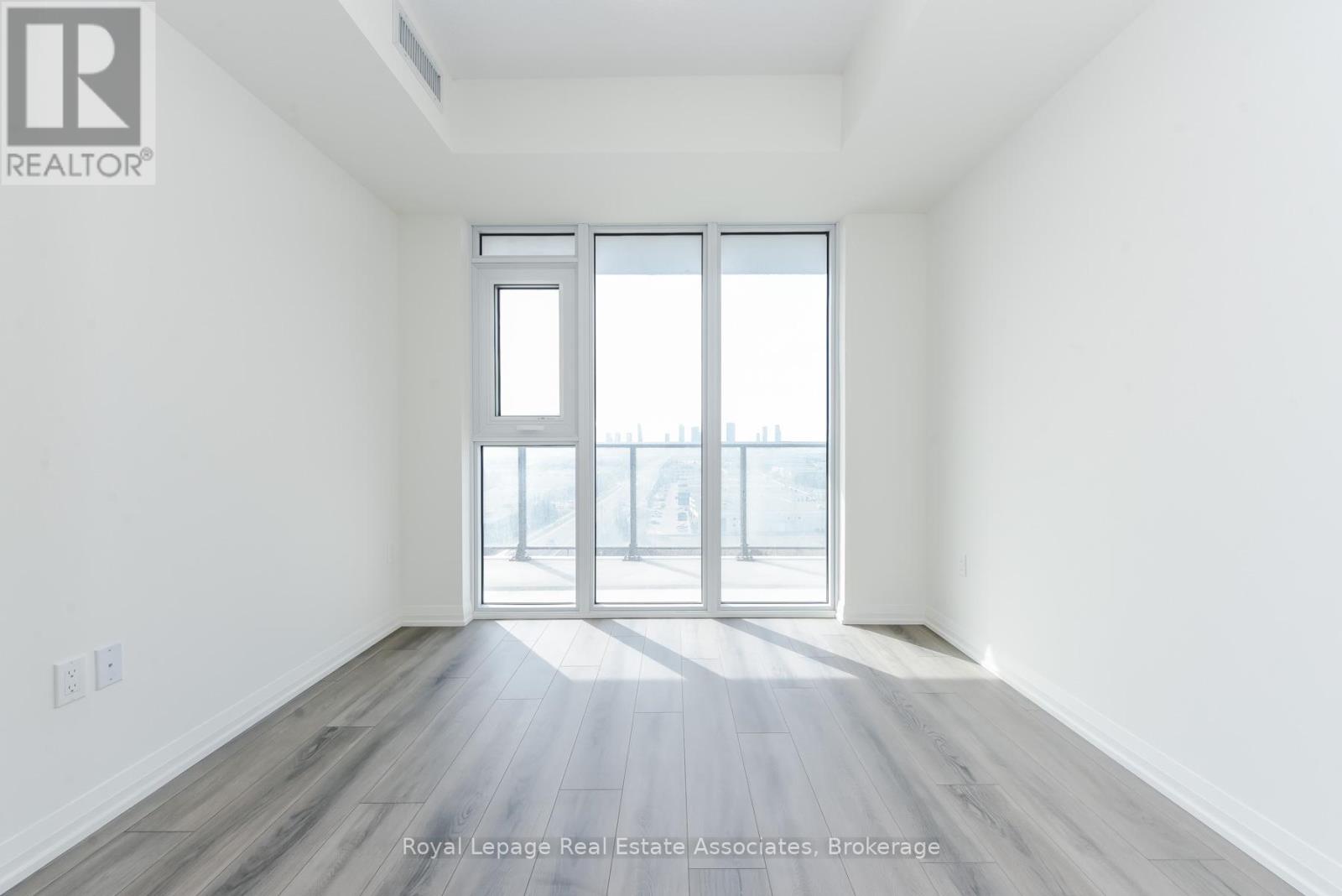 1121 - 8960 Jane Street, Vaughan (Concord), Ontario  L4K 2M9 - Photo 14 - N12934432