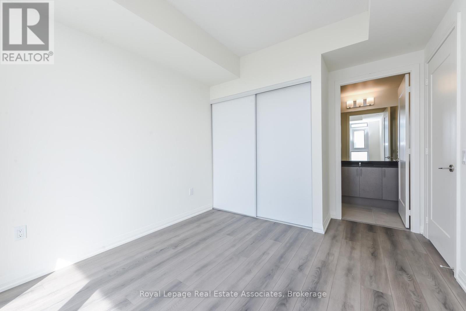 1121 - 8960 Jane Street, Vaughan (Concord), Ontario  L4K 2M9 - Photo 16 - N12934432