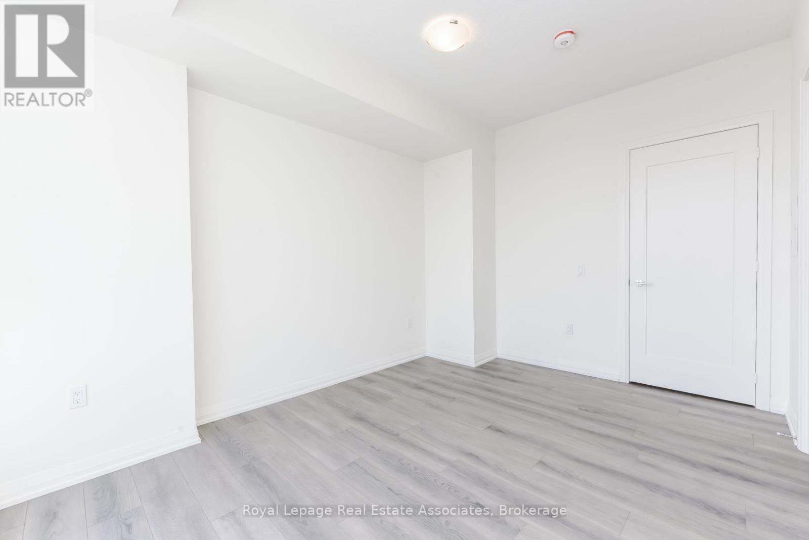 1121 - 8960 Jane Street, Vaughan (Concord), Ontario  L4K 2M9 - Photo 47 - N12934432