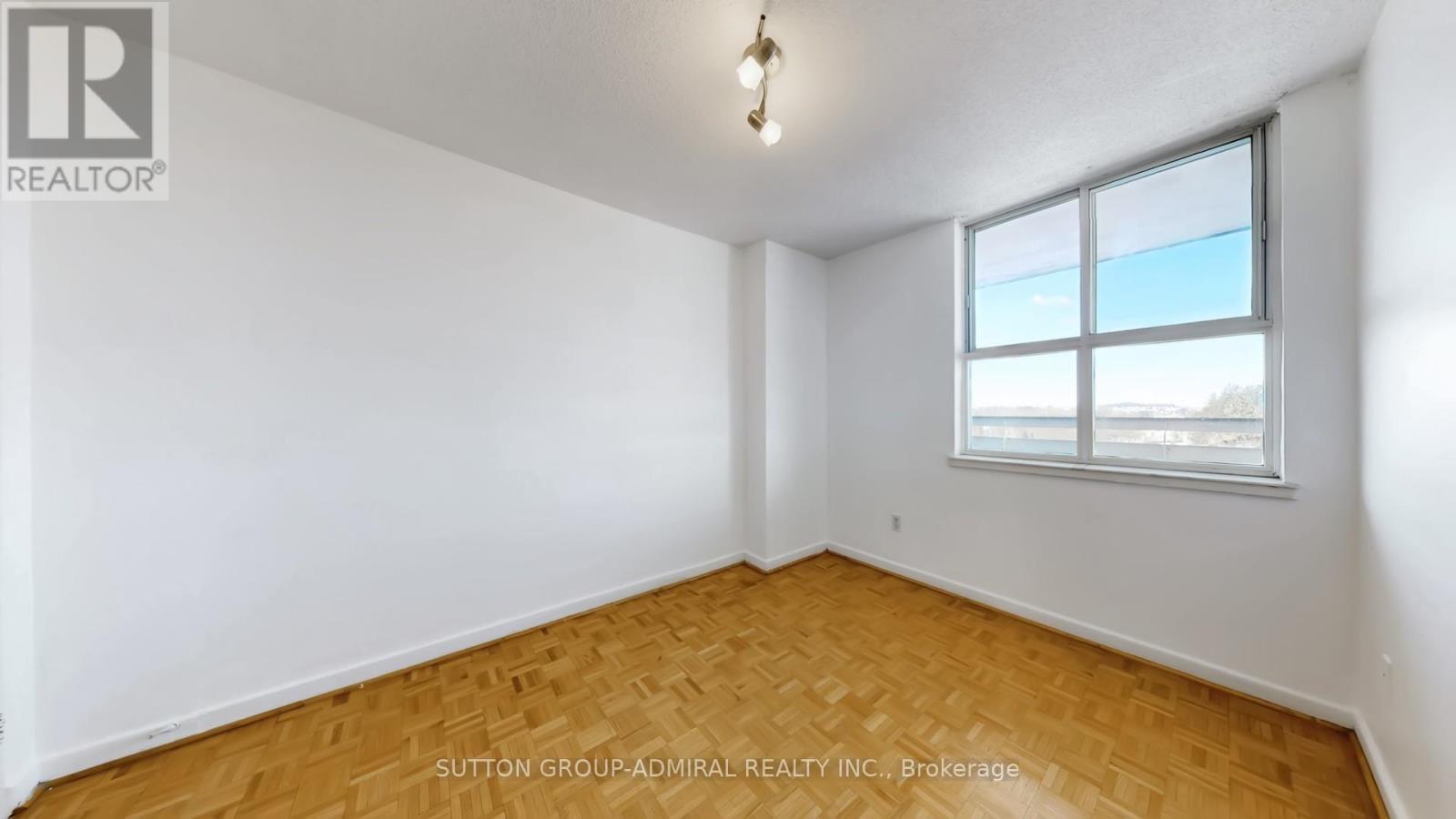 901 - 80 Inverlochy Boulevard, Markham, Ontario  L3T 4P3 - Photo 16 - N12934446