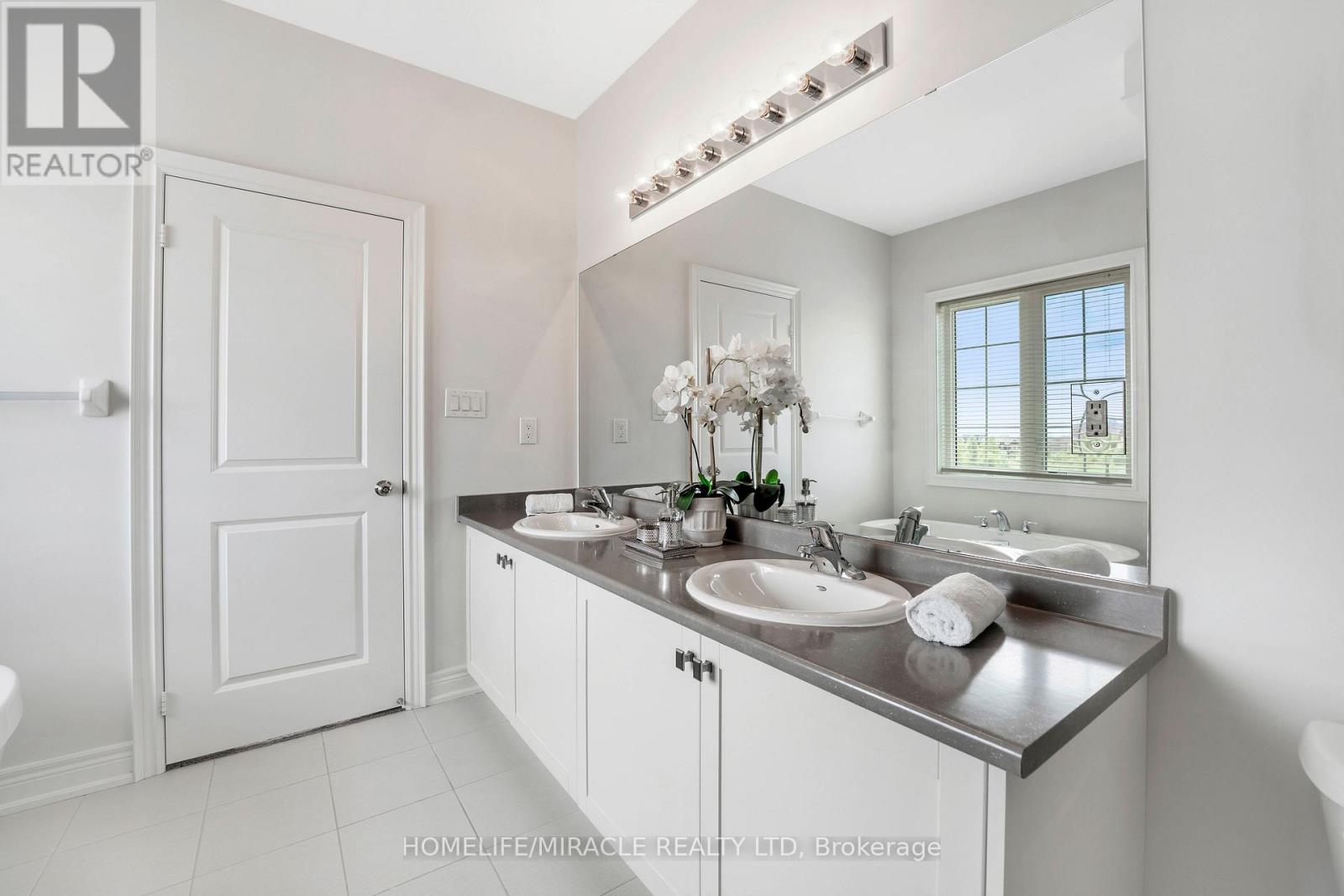 181 Boone Crescent, Vaughan, Ontario  L4H 4V1 - Photo 24 - N12934484