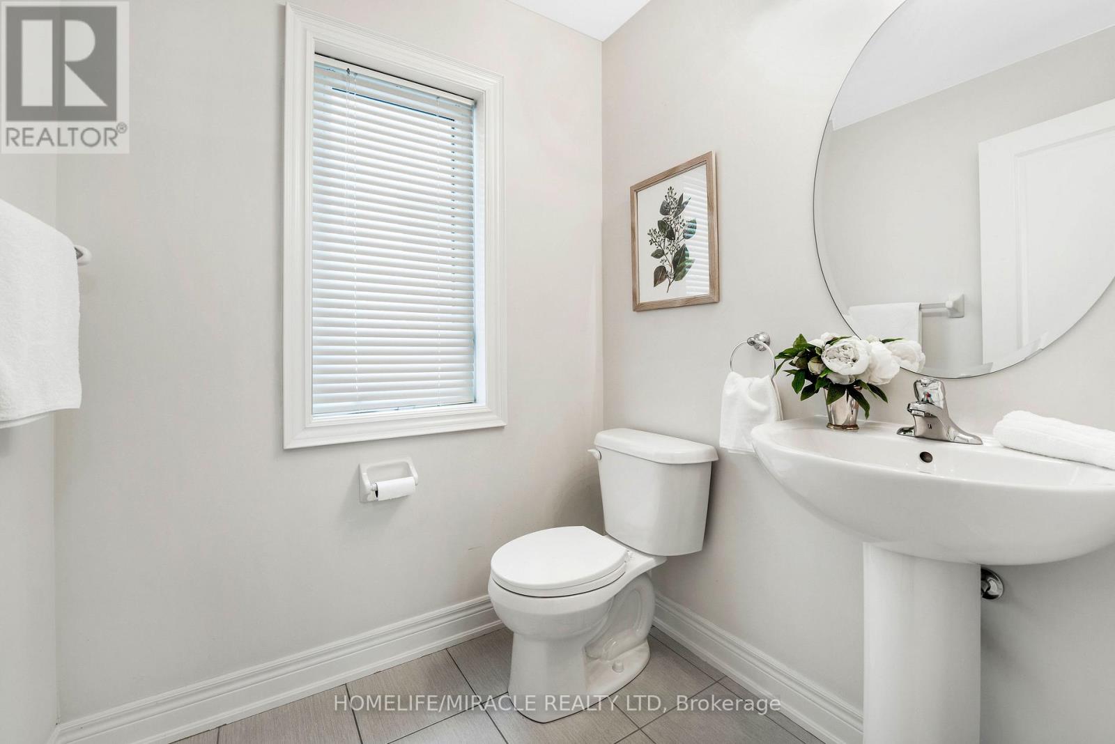 181 Boone Crescent, Vaughan, Ontario  L4H 4V1 - Photo 8 - N12934484